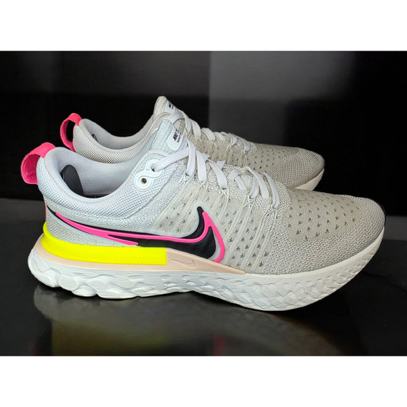 Nike Men's React Infinity Run Flyknit 2 White Running Shoes DJ5395-100 Size 9 - Picture 4 of 11